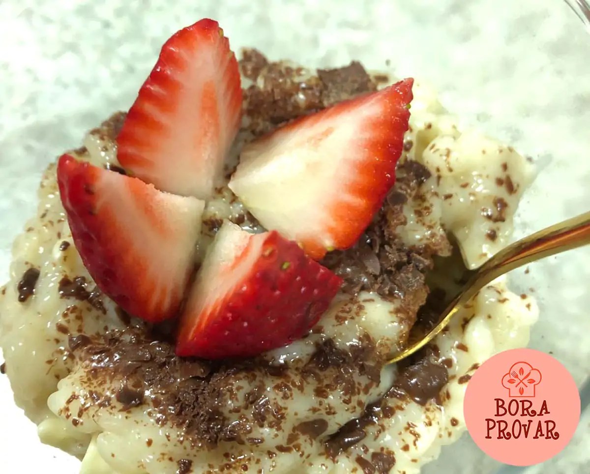 🍓 Risoto de Chocolate Branco, Um Doce Cremoso e Saboroso!