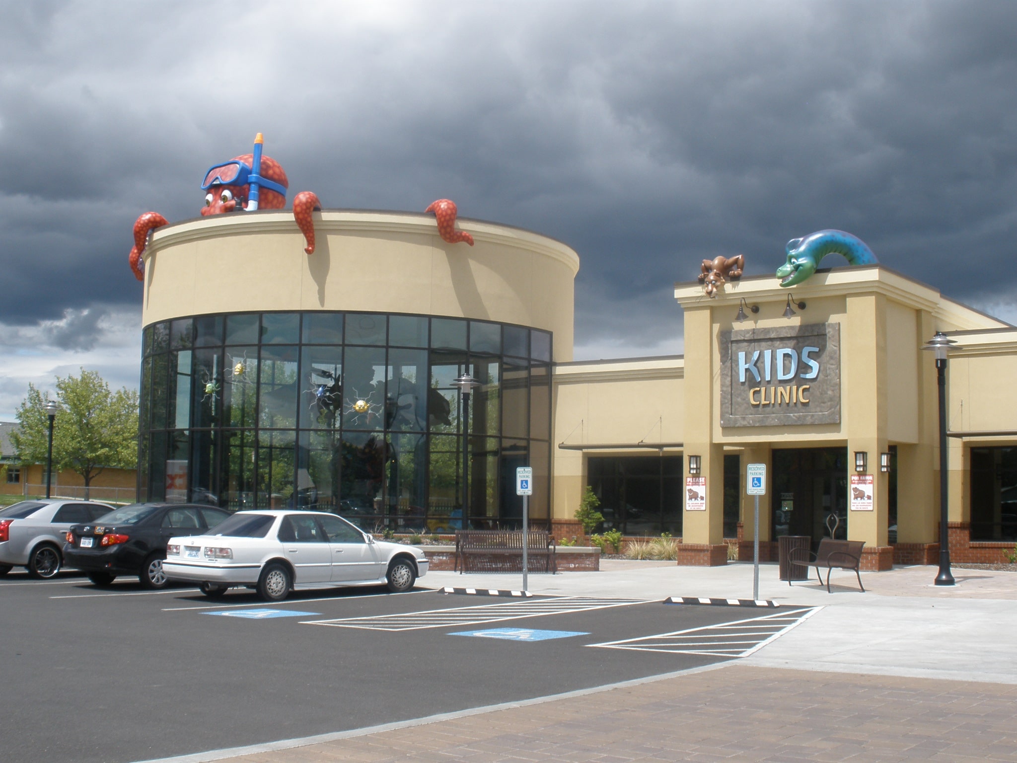 Apple Valley Dental & Braces BORARCH