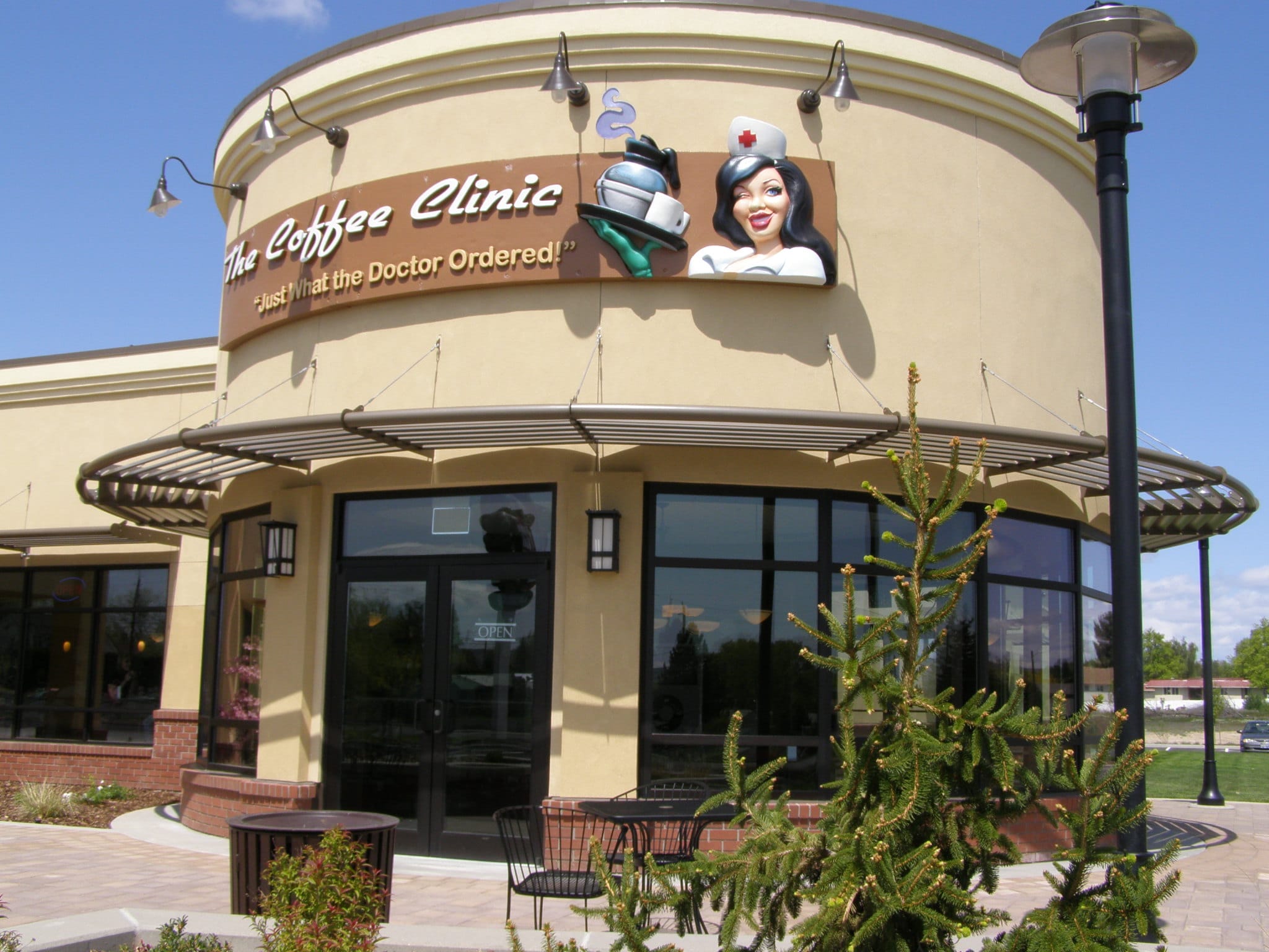 Apple Valley Dental & Braces BORARCH
