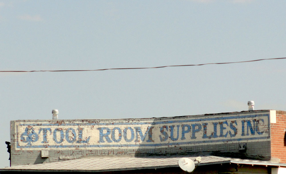 A graphic designer delights in the hand lettering that decorates El Paso Borderzine