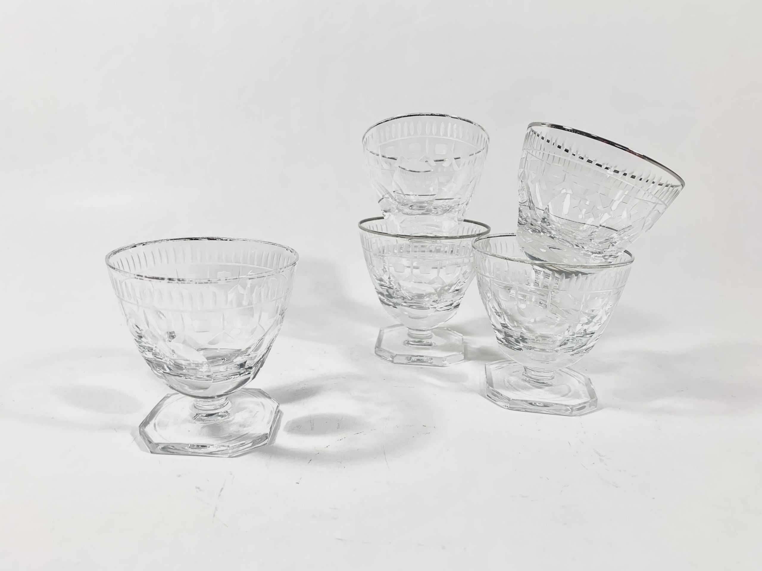 5x Samuelssons Glas Kosta Crystal Cherry Wine Glasses Swedish Glassware BOREUSTRADE