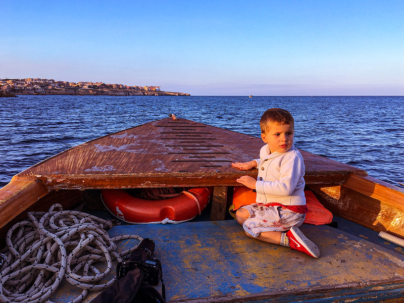 3 Facts About Child Poverty in Italy LaptrinhX / News