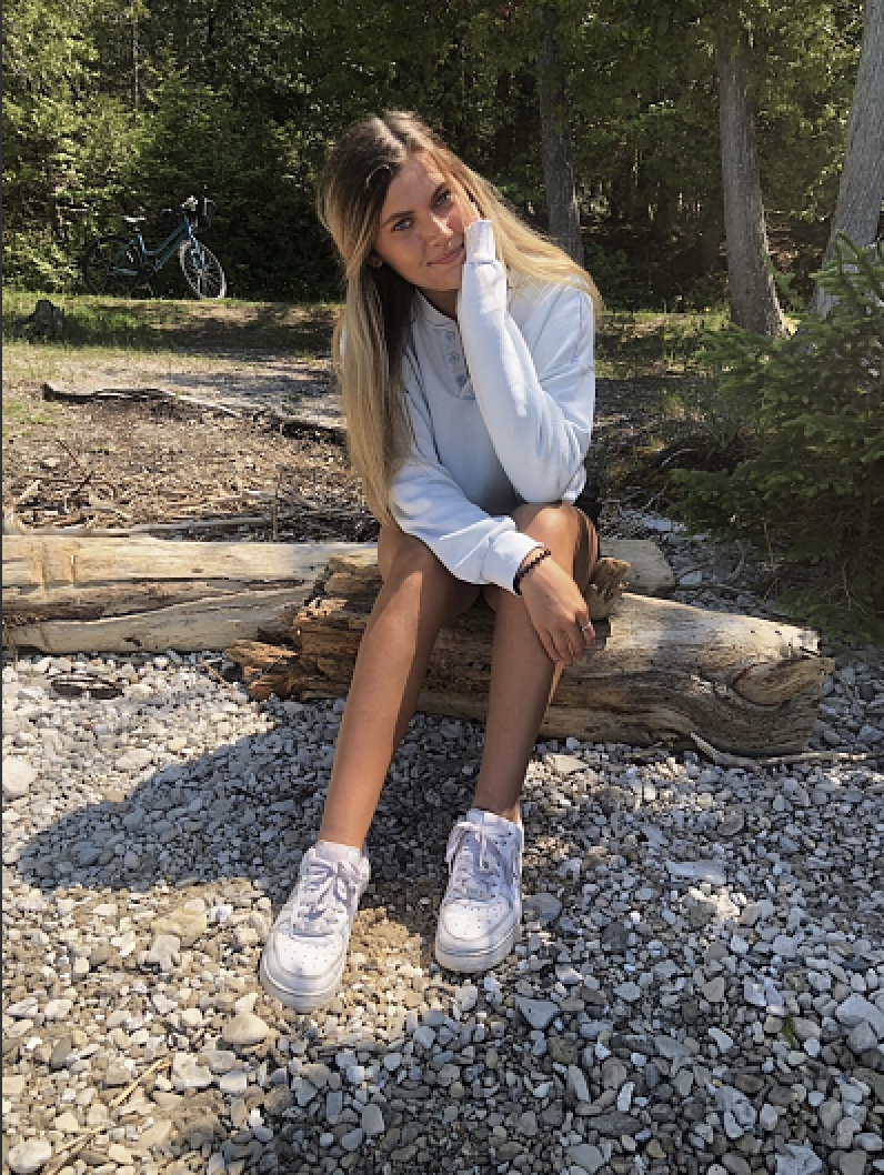 Amanda Dalton Instagram, Twitter & Facebook on IDCrawl