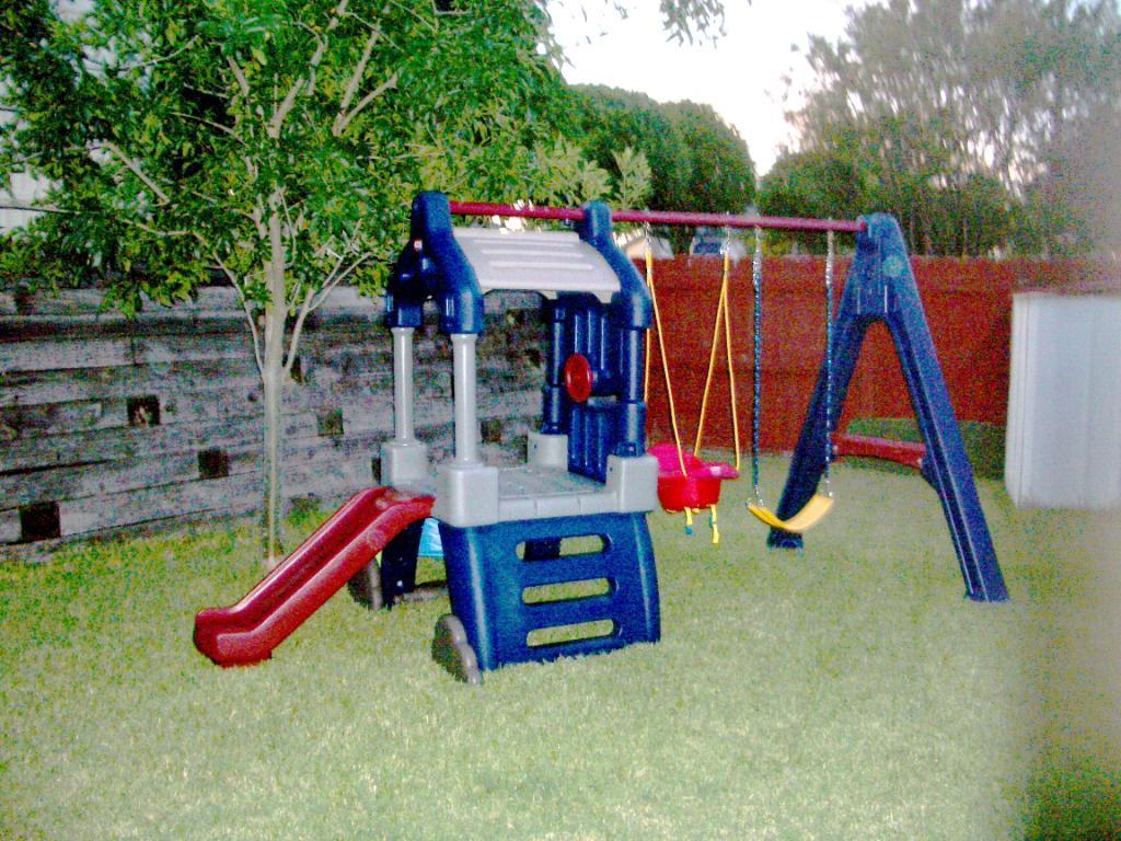 Little Tikes Clubhouse Swing Set Outdoor Play For Your Toddler