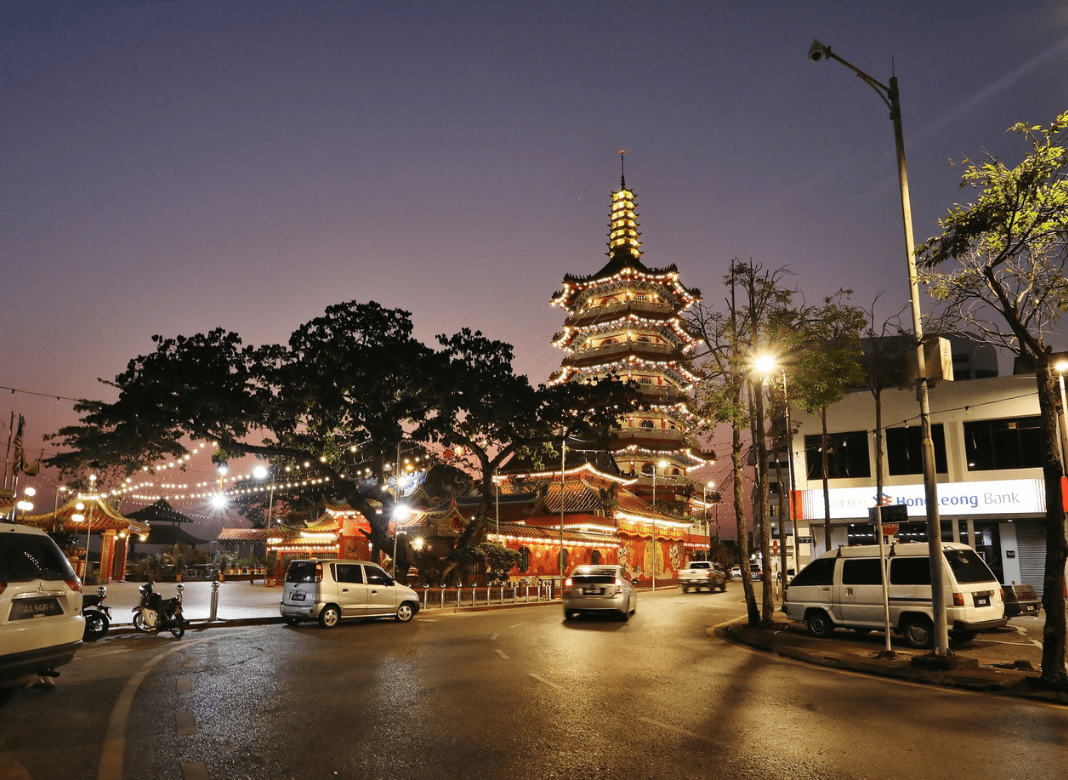 5 Muslimfriendly Breakfast Spots in Kuching Borneo Foodie