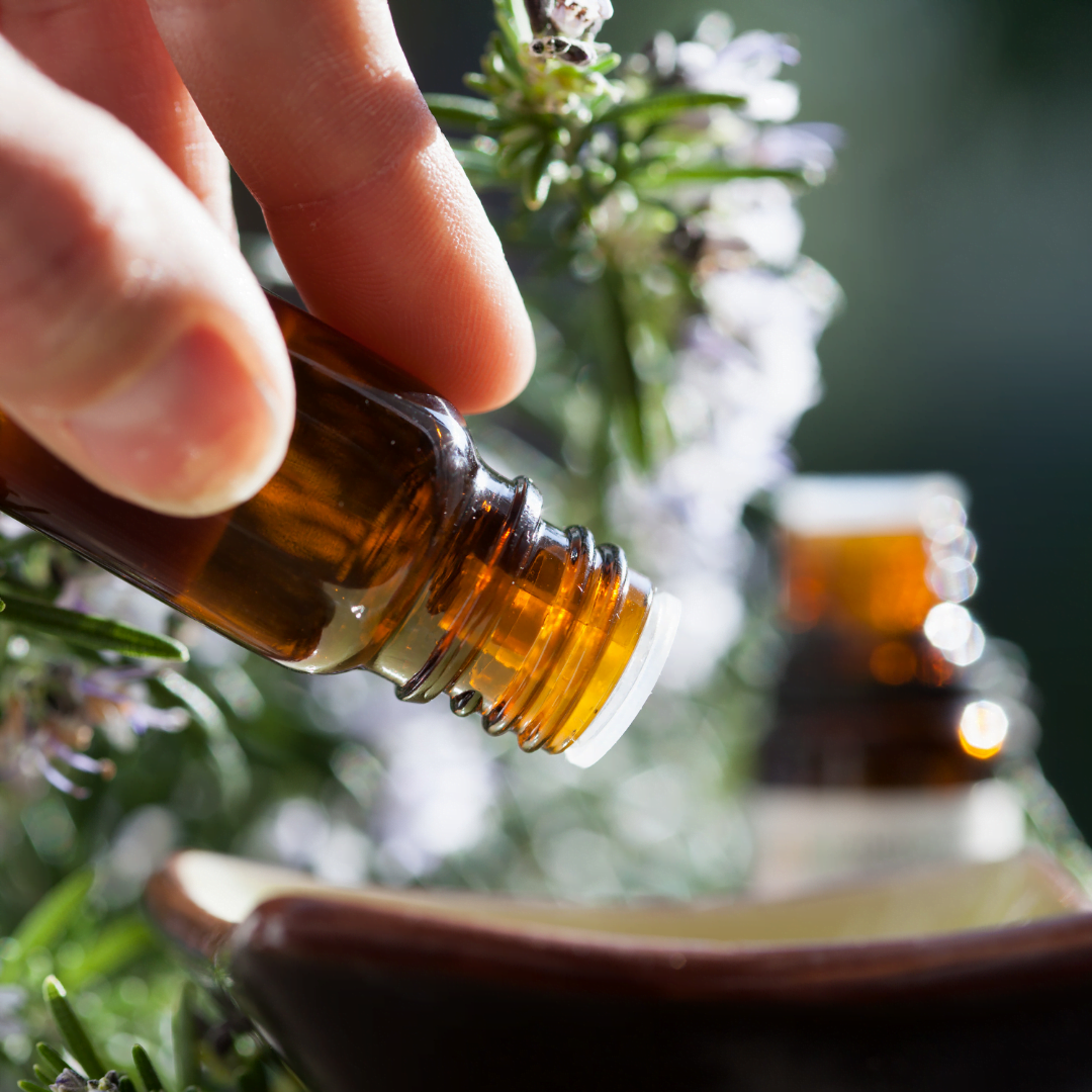 5 Essential Oils to Treat Tooth Abscess Pain Fast