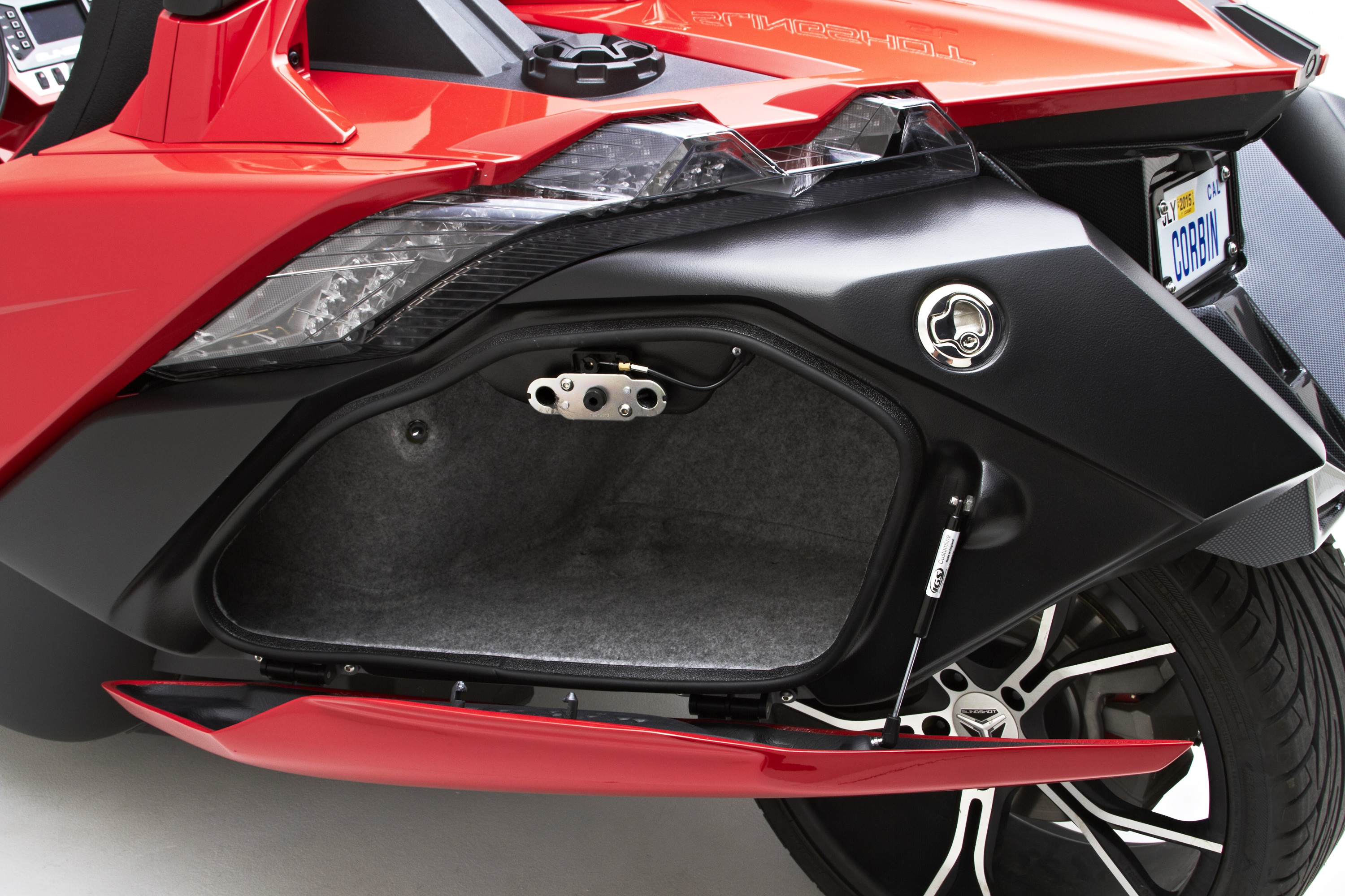 Corbin Introduces Fleetliner Saddlebags for Polaris Slingshot Born To