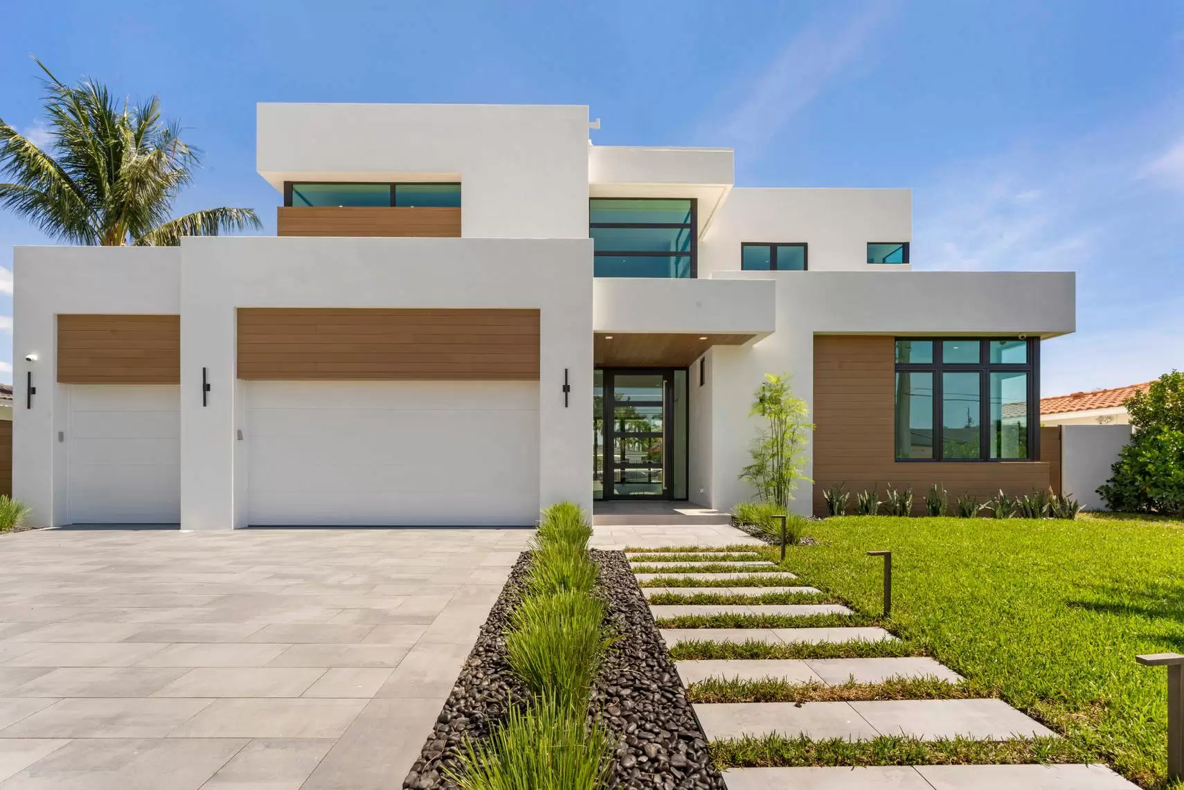 East Boca Waterfront Home Borrero Architecture