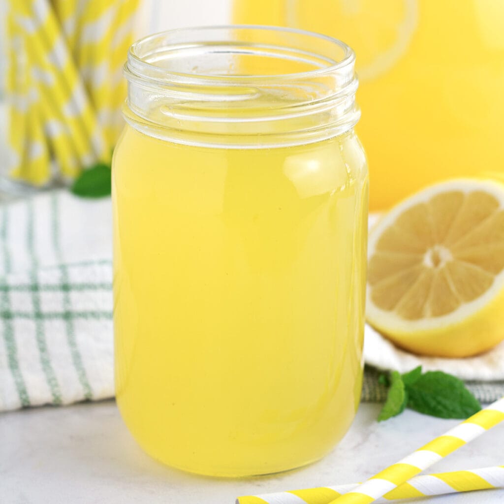 Easy Lemonade Concentrate (homemade!) Borrowed Bites