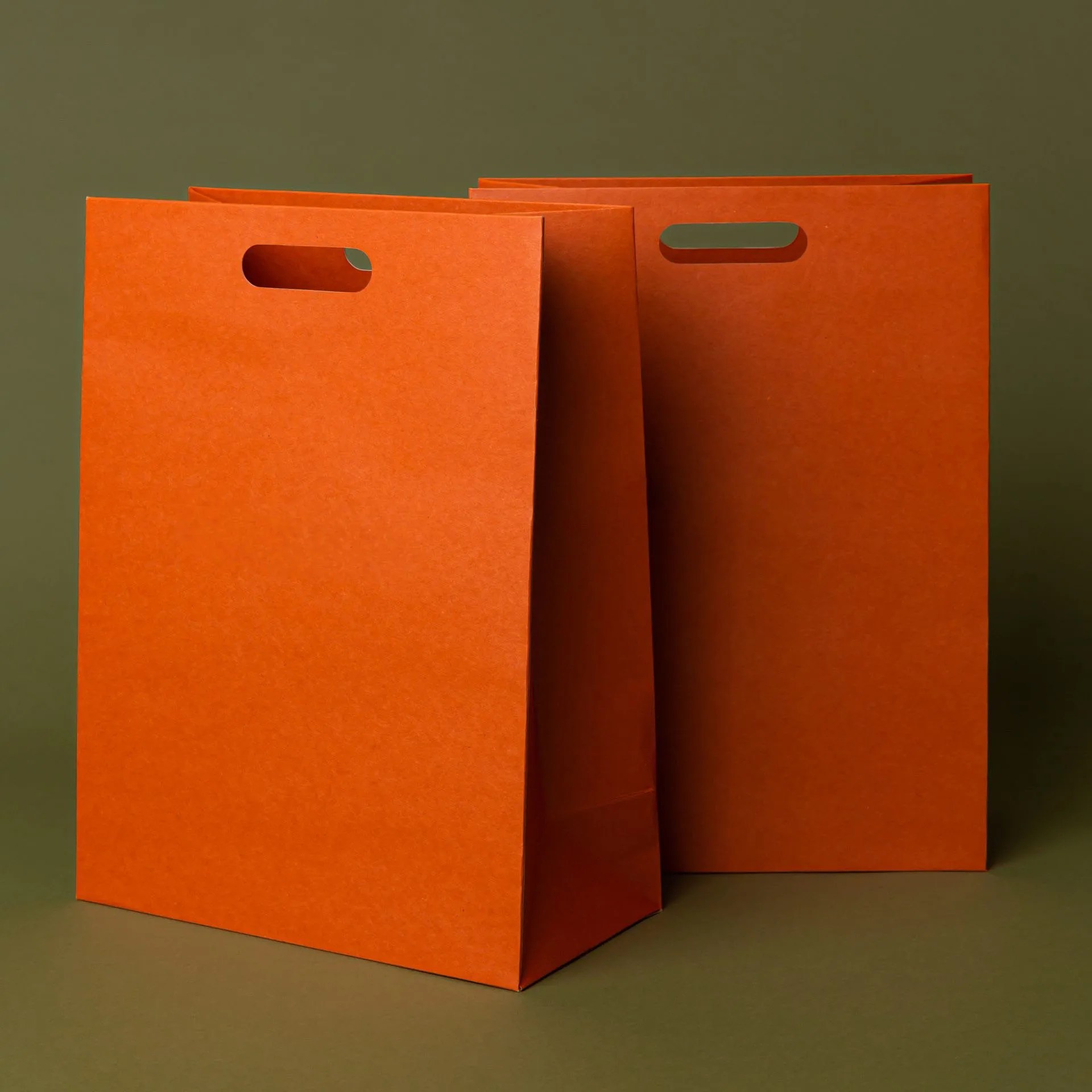 Factory Customized Kraft Paper Bags With Your Own Personal Logo Shopping Gift Paper Bags