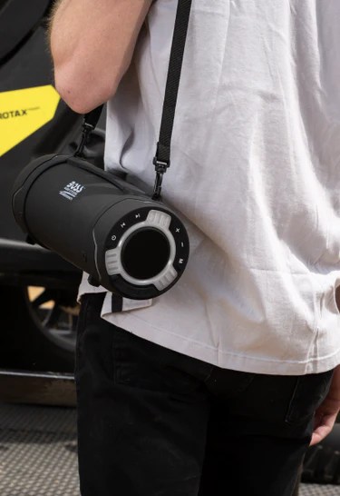 BOSS Audio Systems BV9968MB Car Stereo – Single Din, 7 Inch Touchscreen