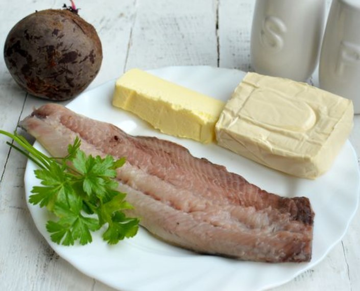 Herring Spread with Beetroot and Cream Cheese