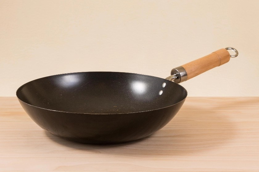 Is A Wok Really Necessary? (Pan Vs Wok) Boss The Kitchen