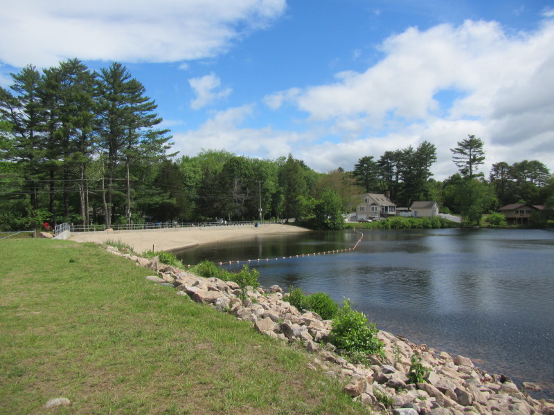 Boston Kayaker Kayaking on Beach Pond in Exeter RI