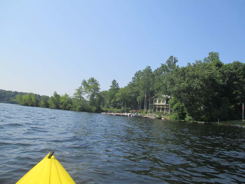 Boston Kayaker Kayaking on Gardner Lake in Salem CT
