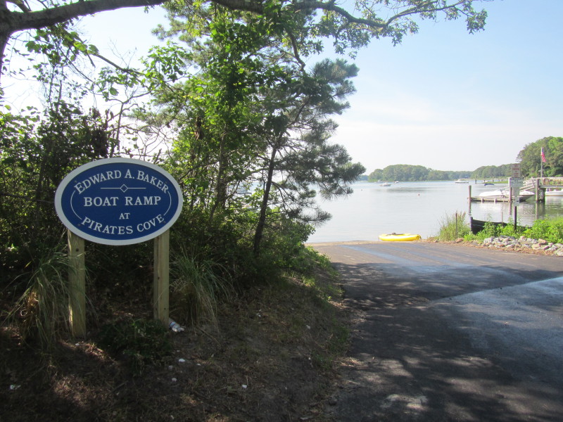 Boston Kayaker Kayaking on Mashpee River and Popponesset Bay in