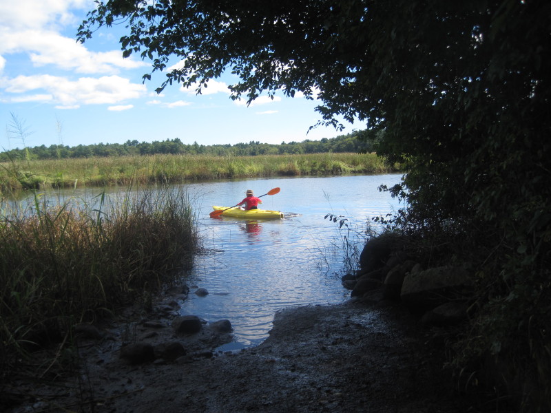 Boston Kayaker Kayaking on North River from Pembroke MA to Marshfield MA