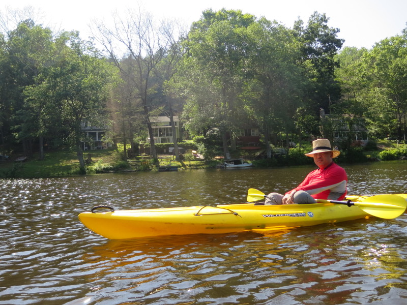 Boston Kayaker Kayaking on Salmon River in East Haddam CT