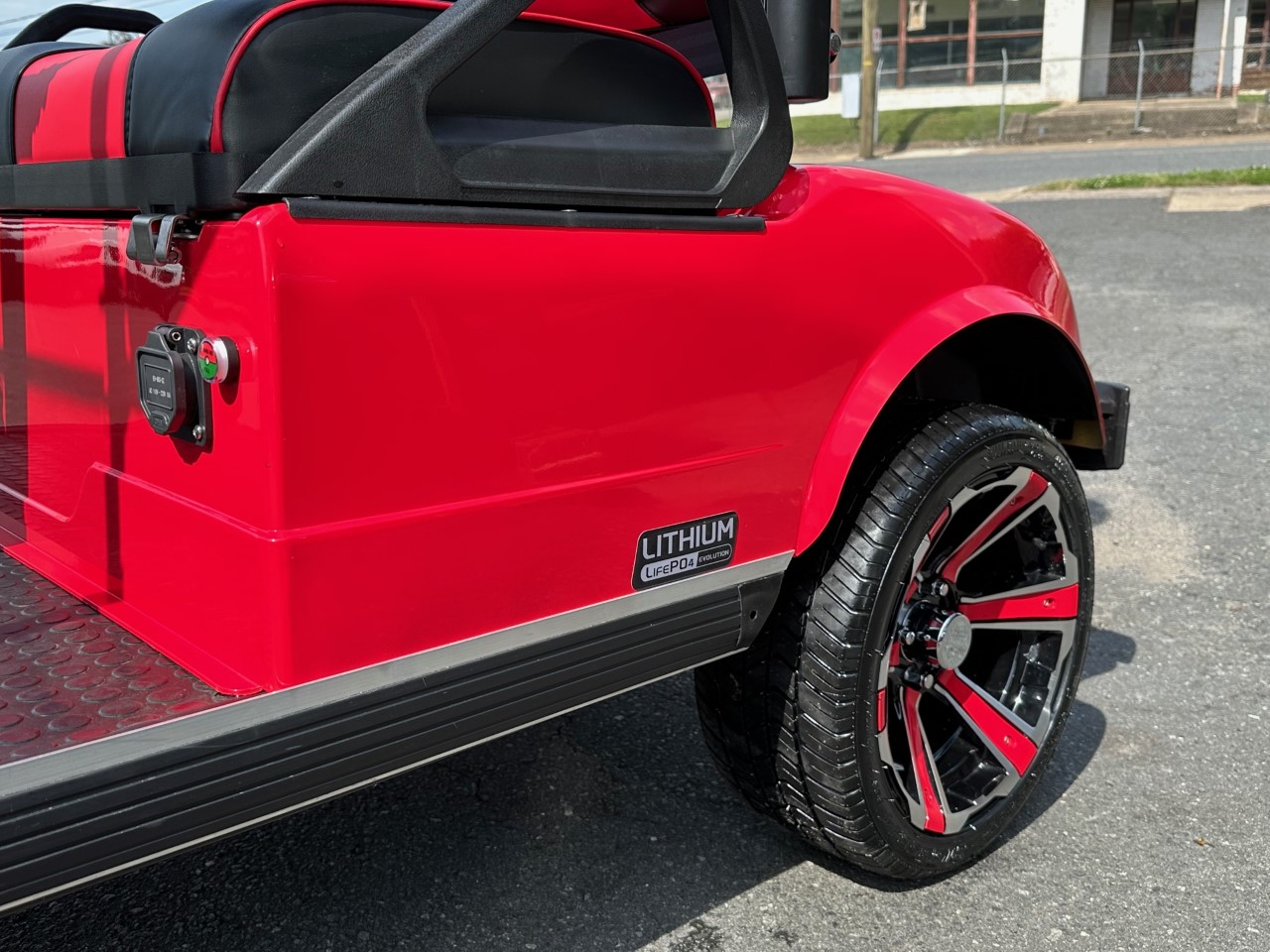 2024 LITHIUM Evolution Golf Cart! 0 for 36 months! Street Ready! Botero Carts