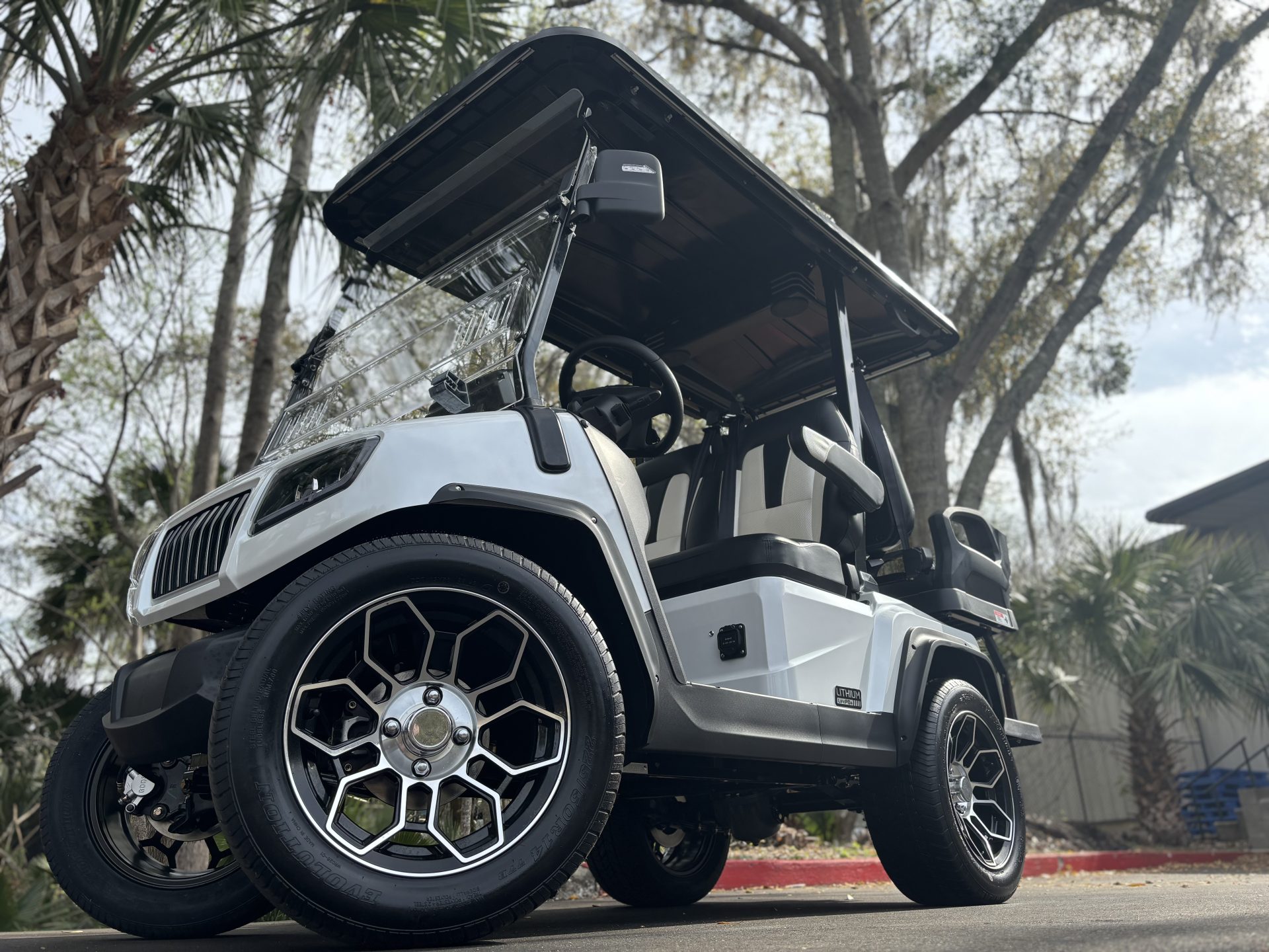LITHIUM Street Ready Golf Cart! The All New D5 Ranger 2+2! Fully Loaded