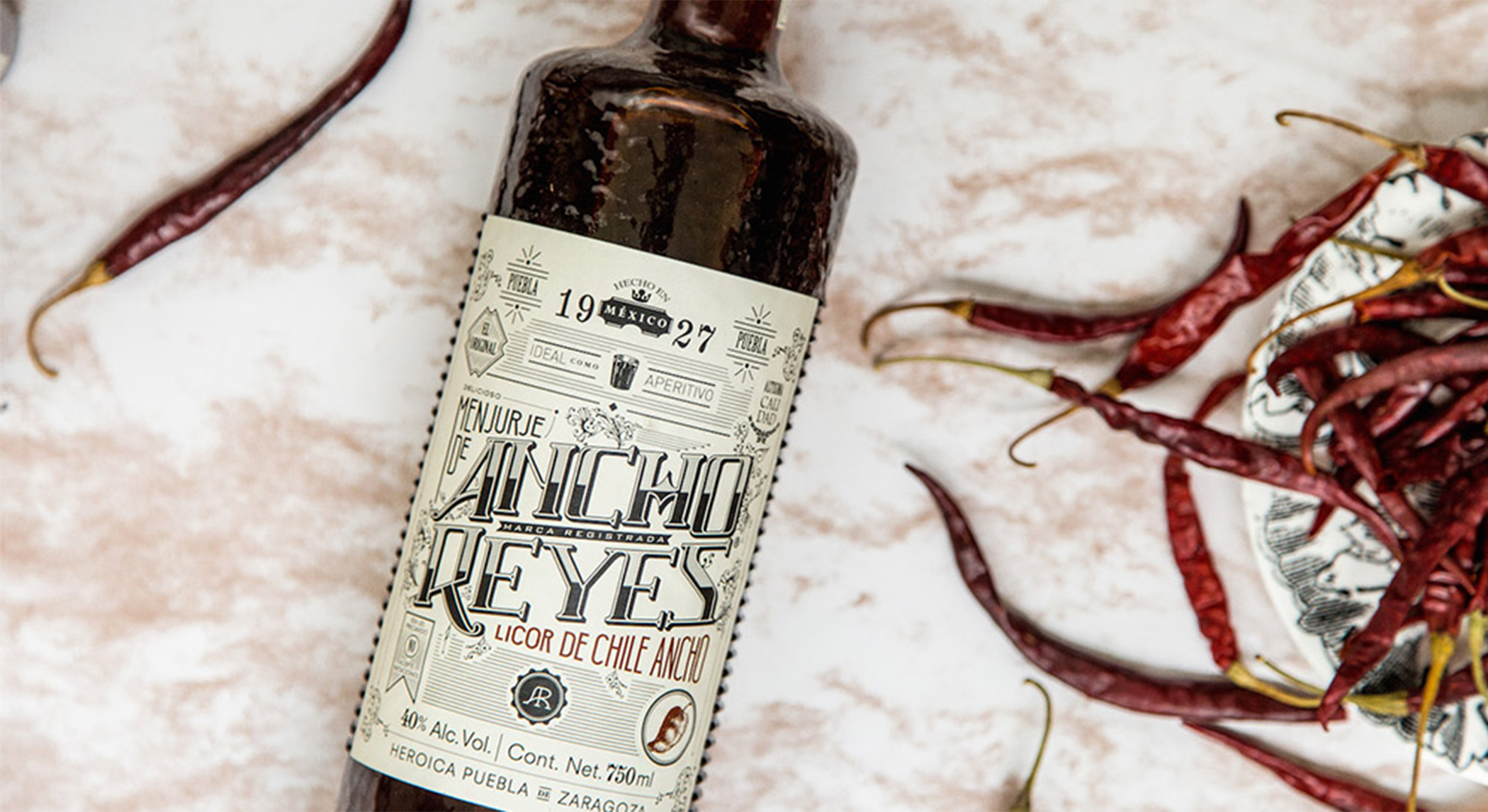 Essential Liqueurs for the Perfect Tequila Cocktail Bottle Raiders