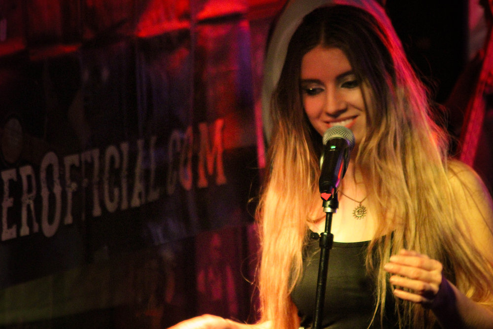 Live Music with Michelle Lambert BottleTaps