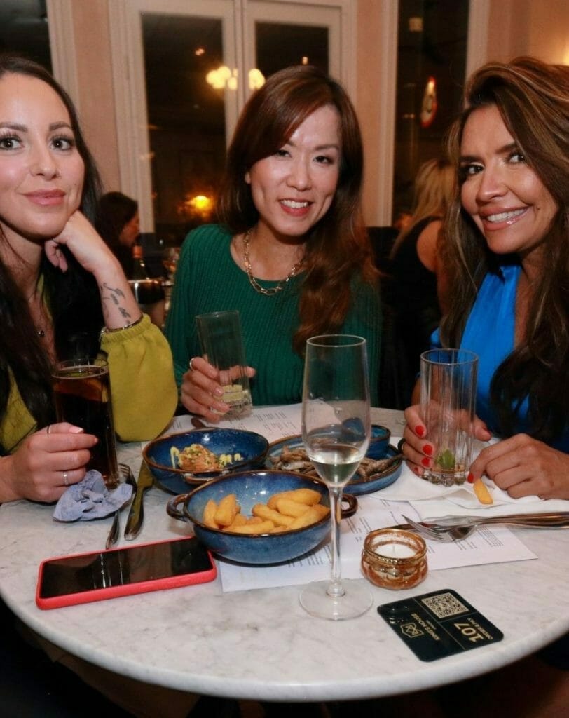 Bottomless Brunch at King's House Chelsea Bottomless Brunch