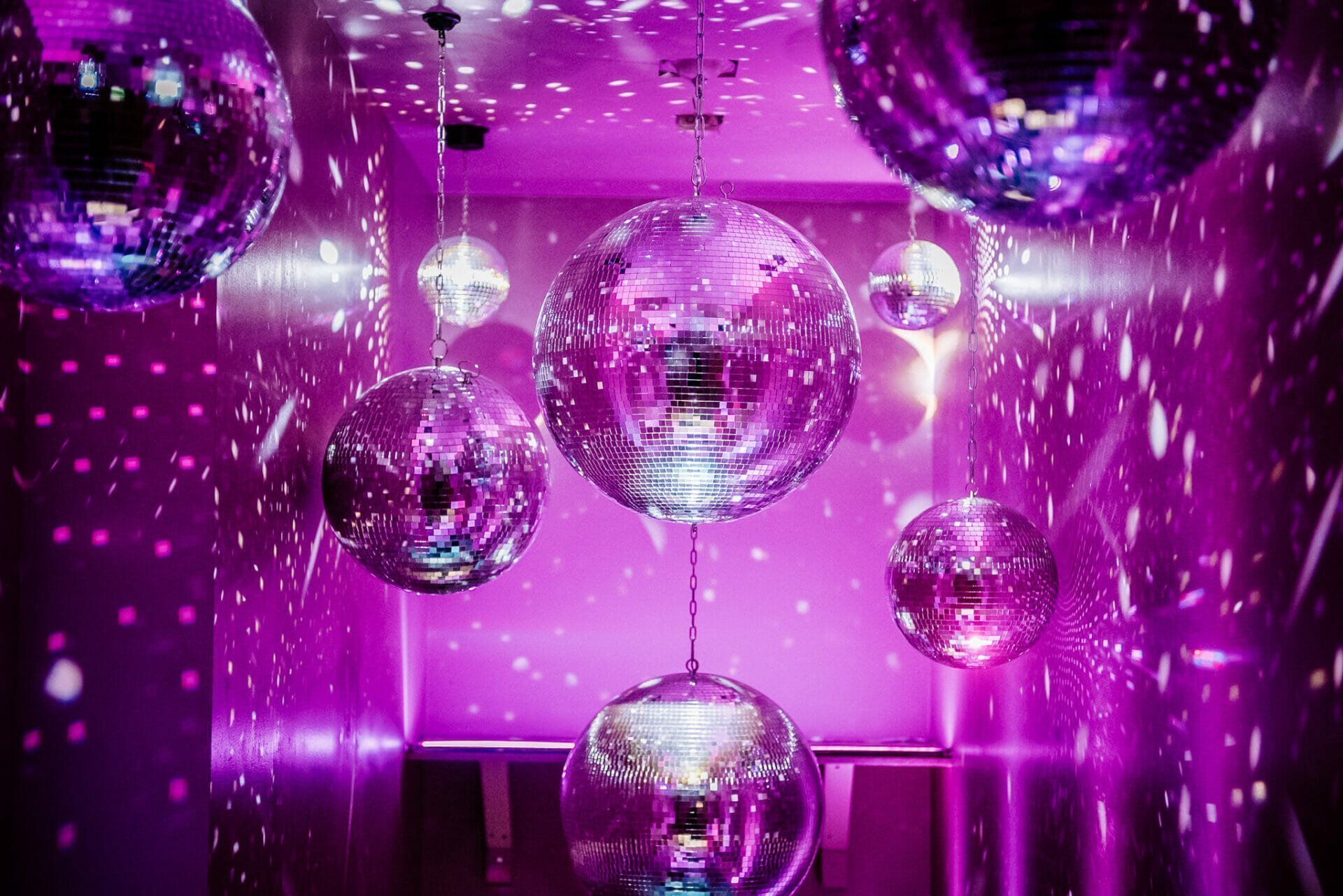 Taylor Swift Bottomless Brunch at The Star Liverpool Street BOOK NOW 🥂