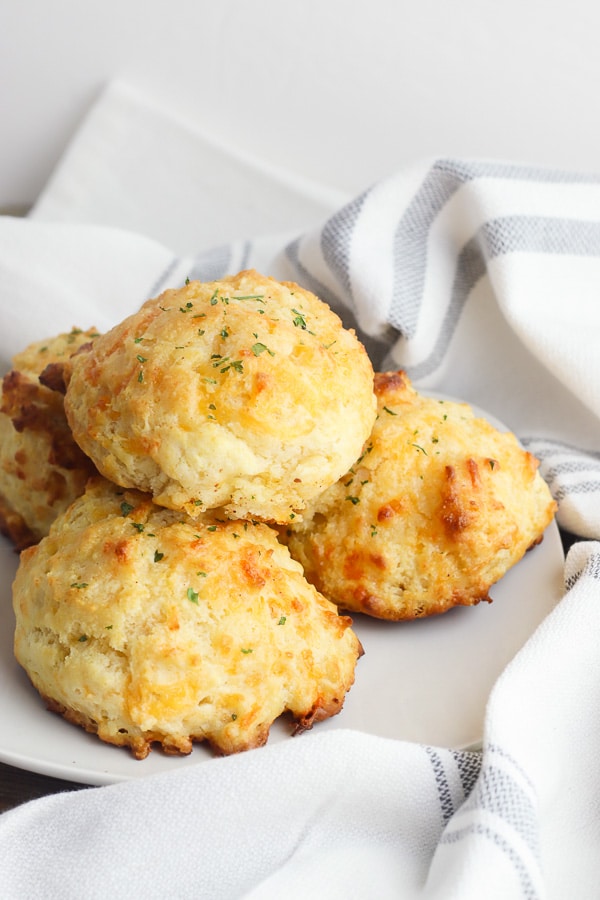 Homemade Cheddar Bay Biscuits Red Lobster Copycat Recipe