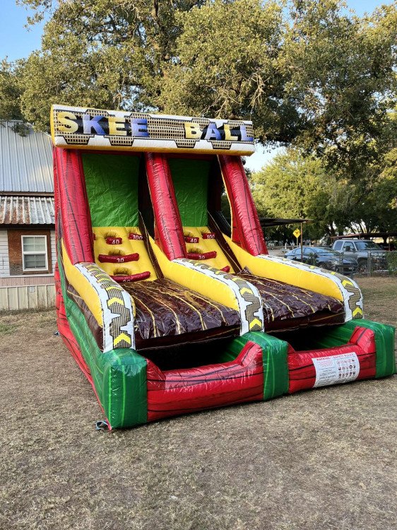 Skee Ball Bouncing Geckos Party Renatals LLC Santo TX