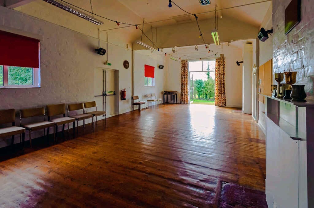 East Hyde Village Hall Best Bouncy Castle Hire, Bouncy Castles, Rodeo