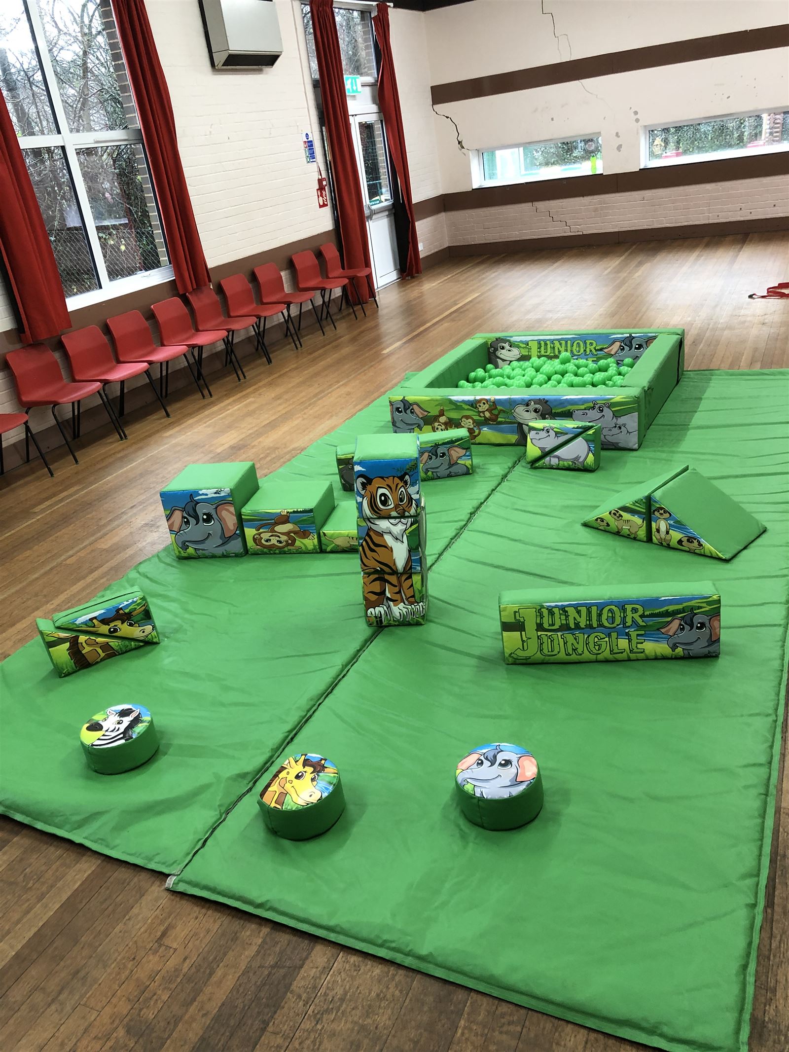 Soft Play Hire Bouncy Castle Hire in Crawley, West Sussex