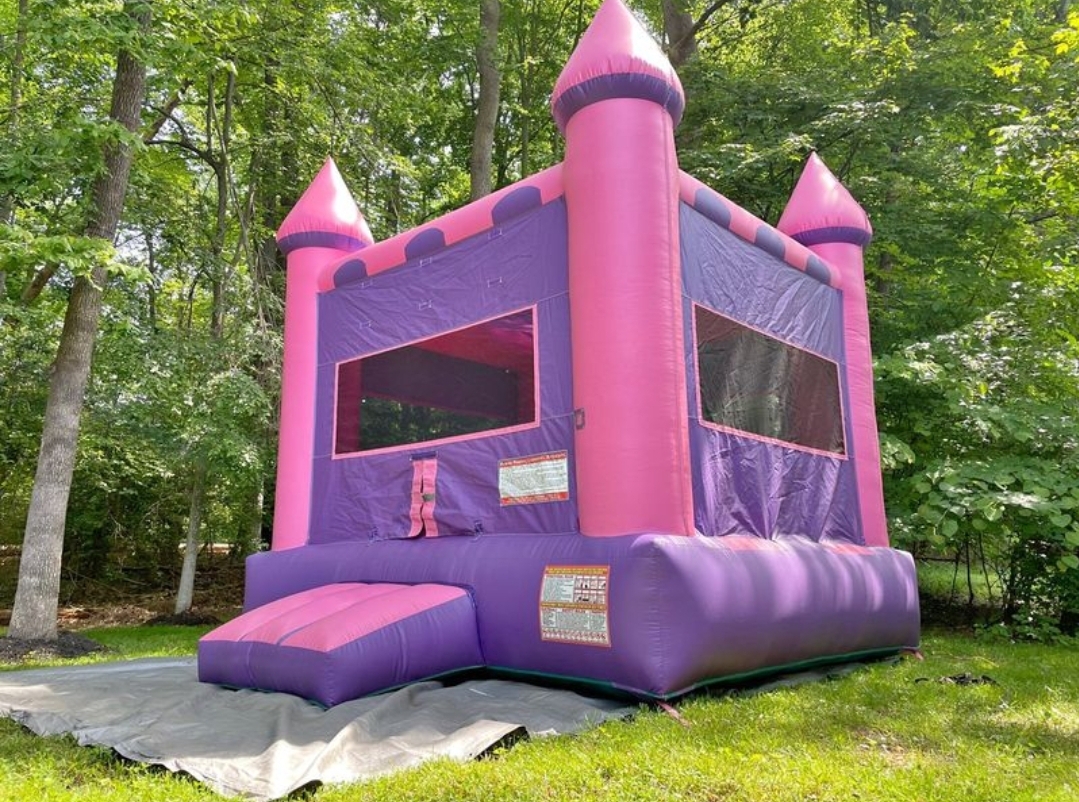 Bounce Houses Best Hire service in VA Jumping J's LLC