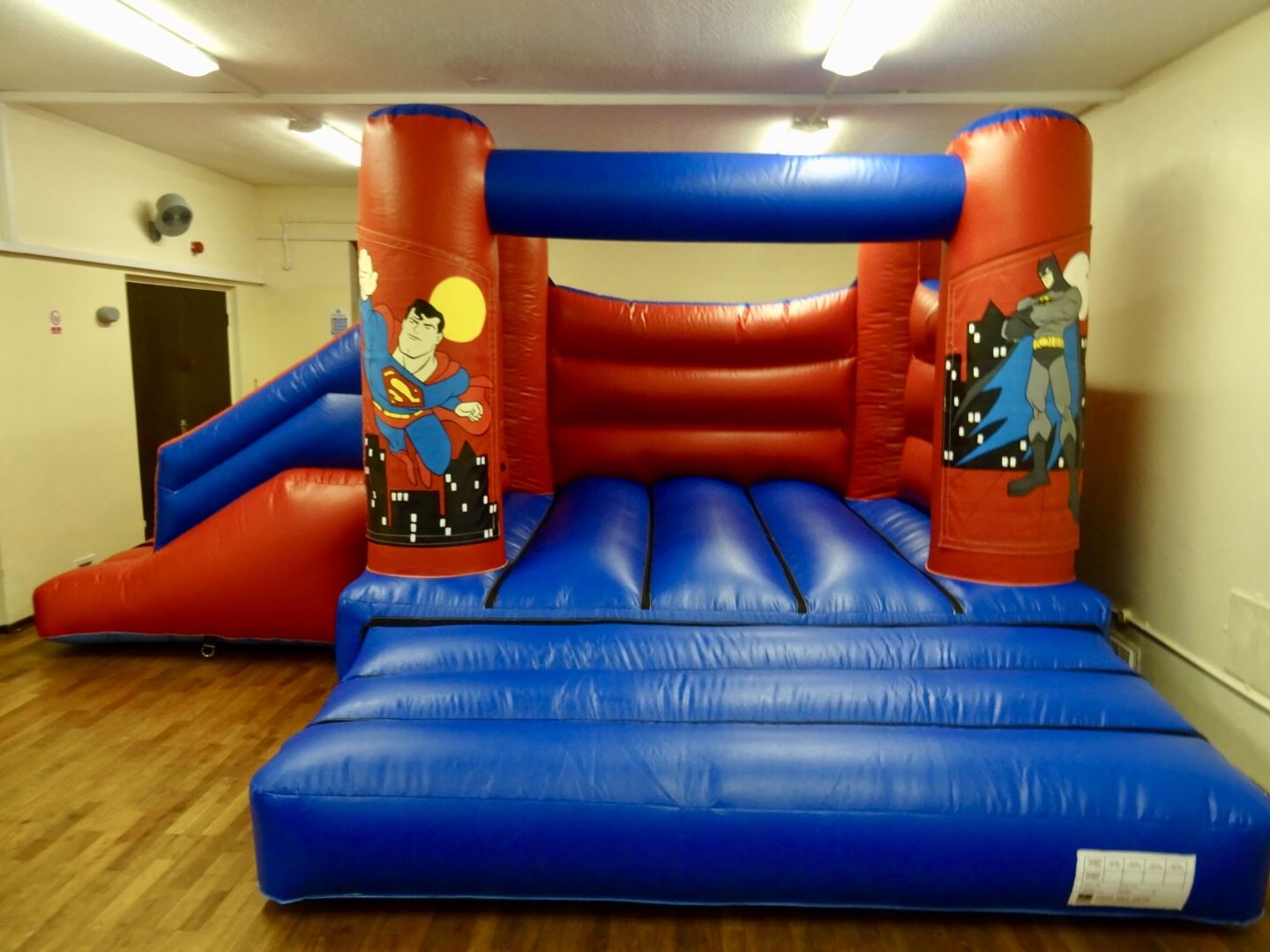 Combo Castles Soft Play, Hot Tubs, Party Games & Bouncy Castle Hire