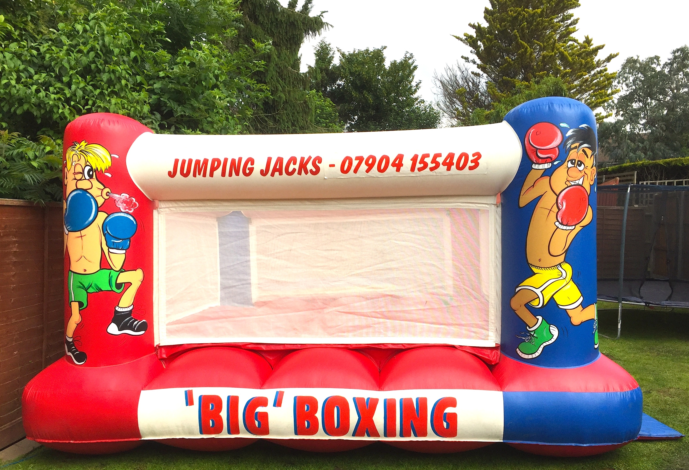 Inflatables Games Best Bouncy Castle Hire service in Bromley Croydon