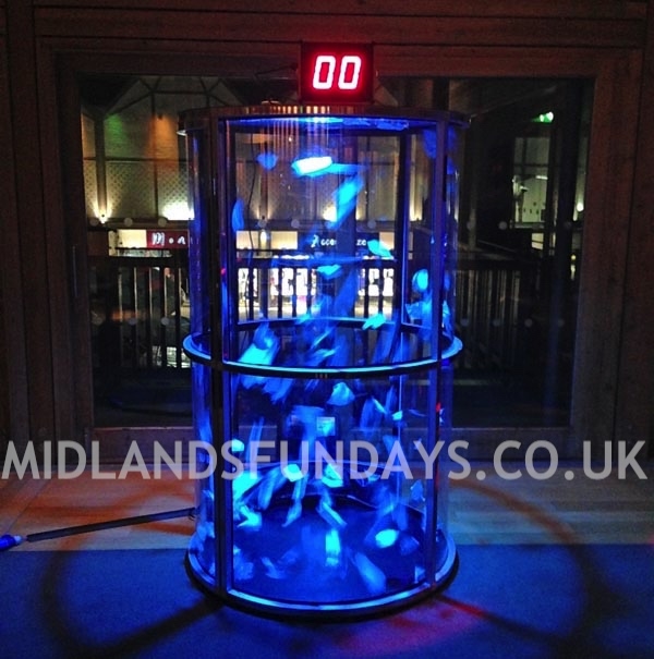 Cash Grabber Grab a Grand Game Fun day entertainment in Midlands