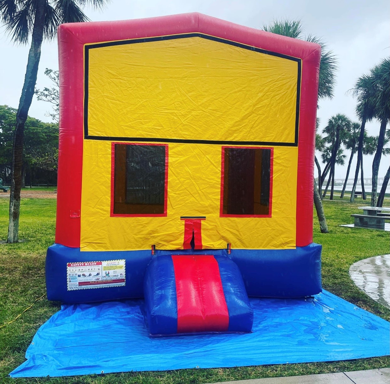 Primary Colors Bounce House Rentals in Delray Beach, Boynton Beach