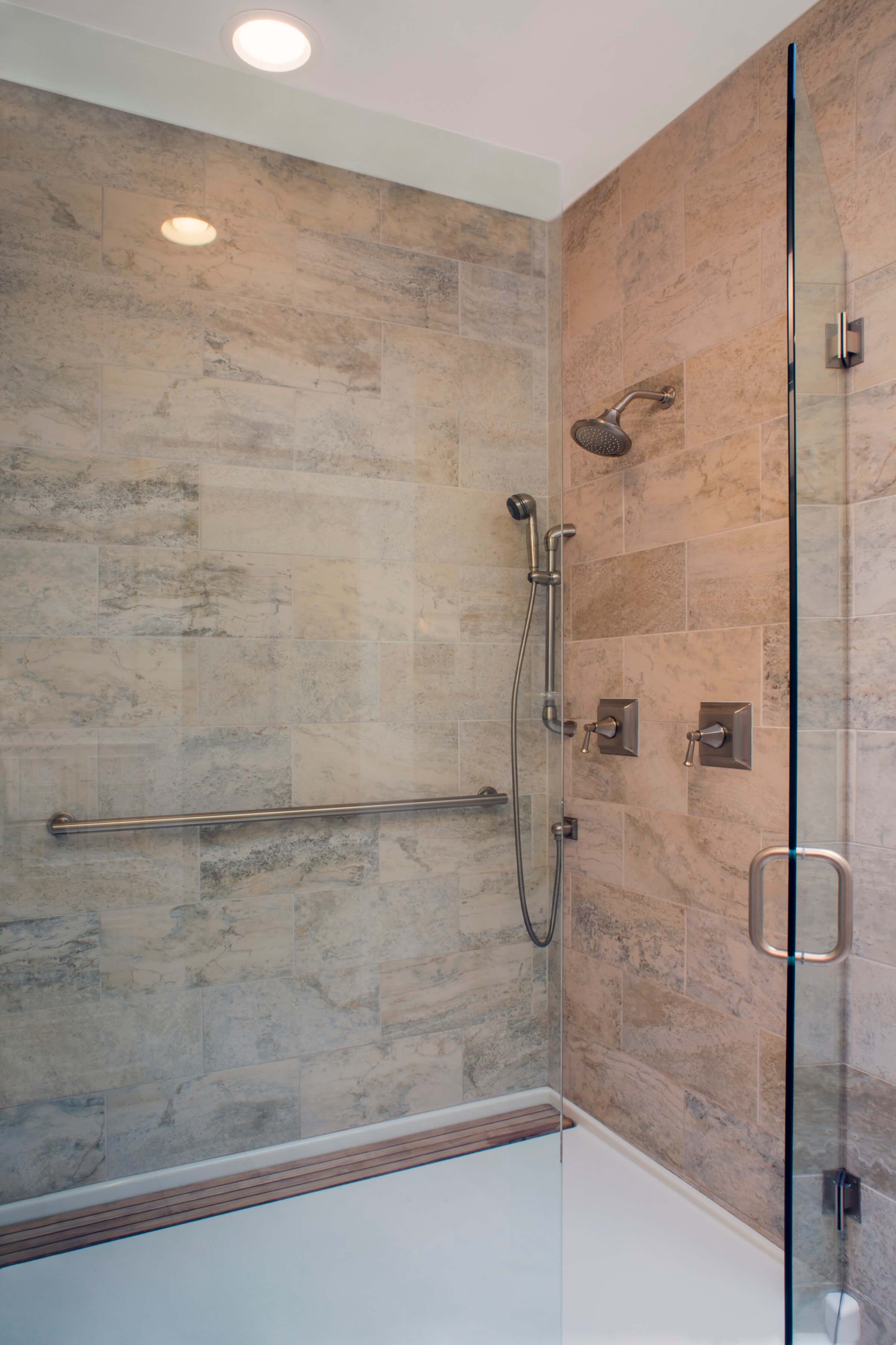 MOBILE, AL BATHROOM RENOVATION Bowden Architecture