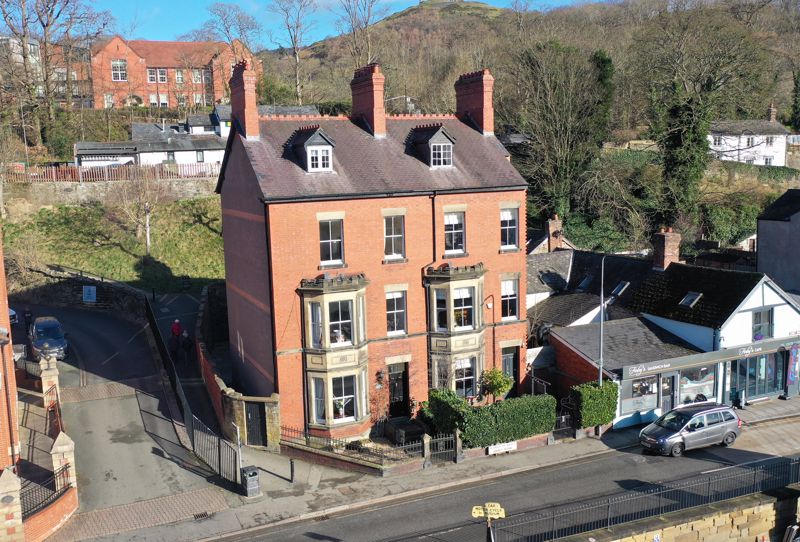 Abbey Road, Llangollen Five Bedroom House For Sale Bowen