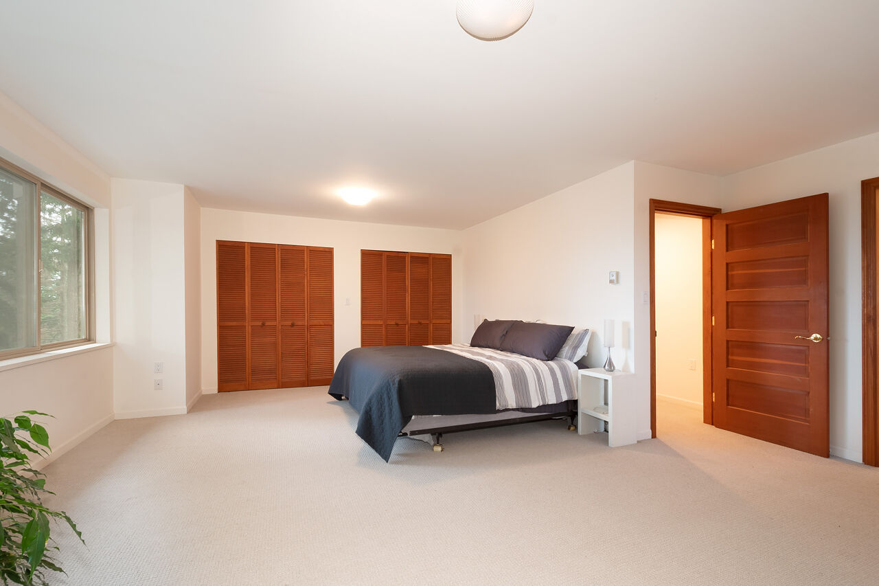 1743 Bowen Bay Road BOWEN HOMES