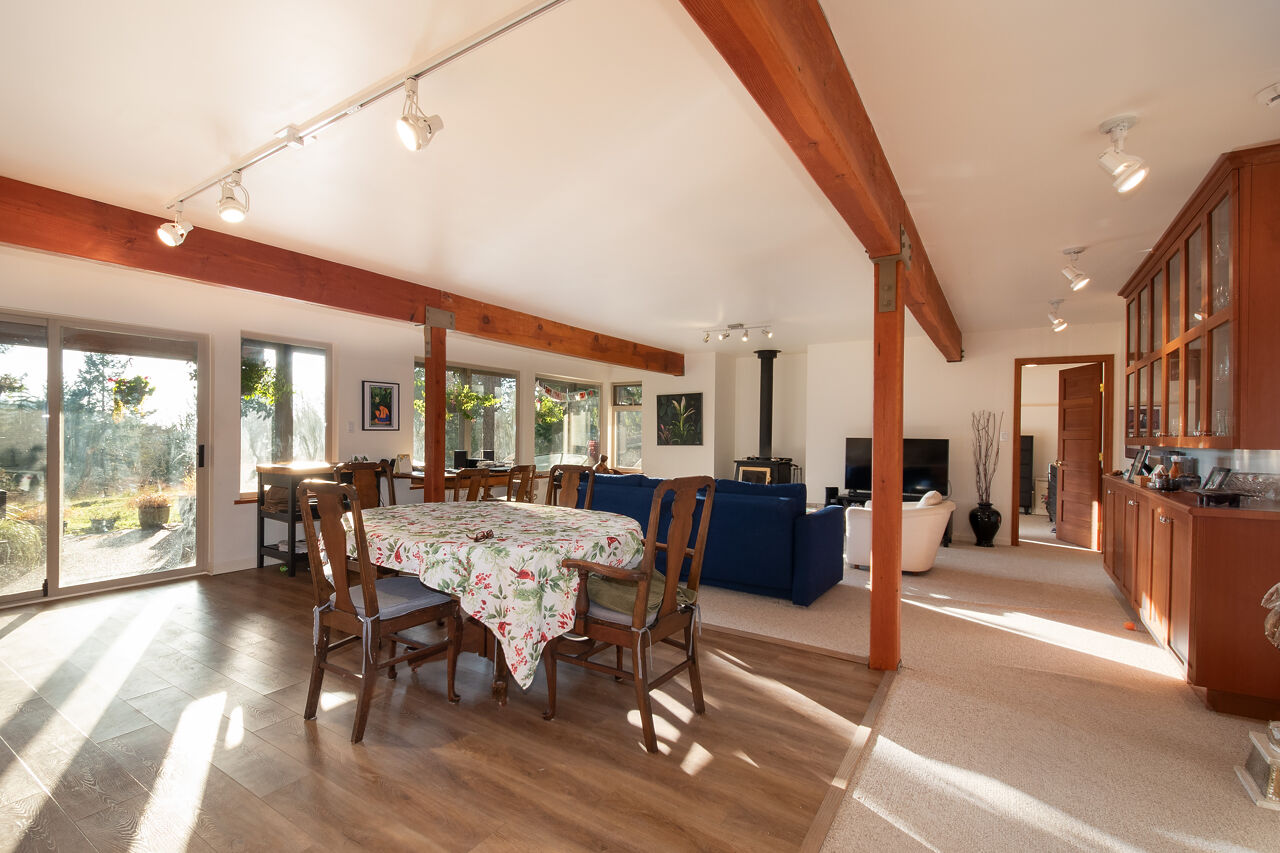 1743 Bowen Bay Road BOWEN HOMES