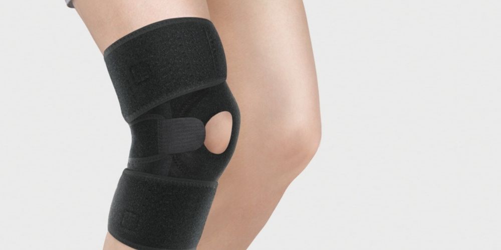 Best Knee Brace for Bowling Bowling Hacker