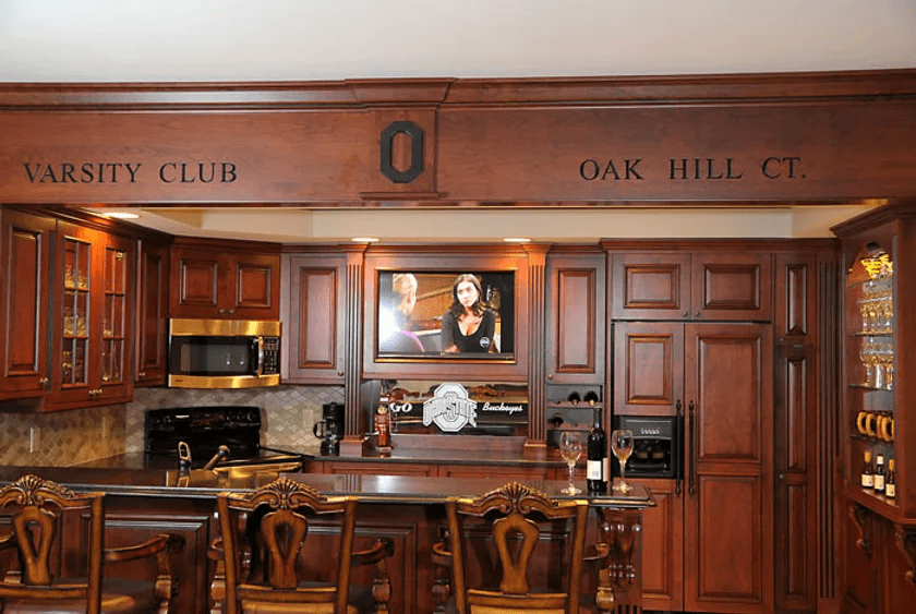 Bowman's Fine LLC Bars