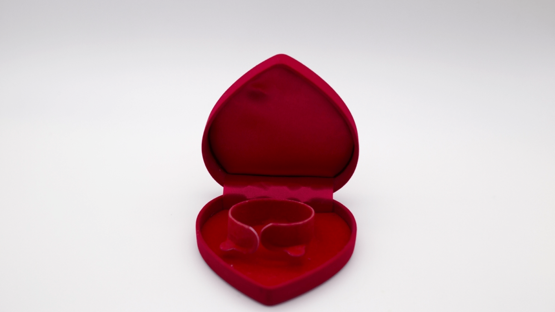 Jewelry Box in Dubai Best Jewellery Box in Dubai BoxArtDubai