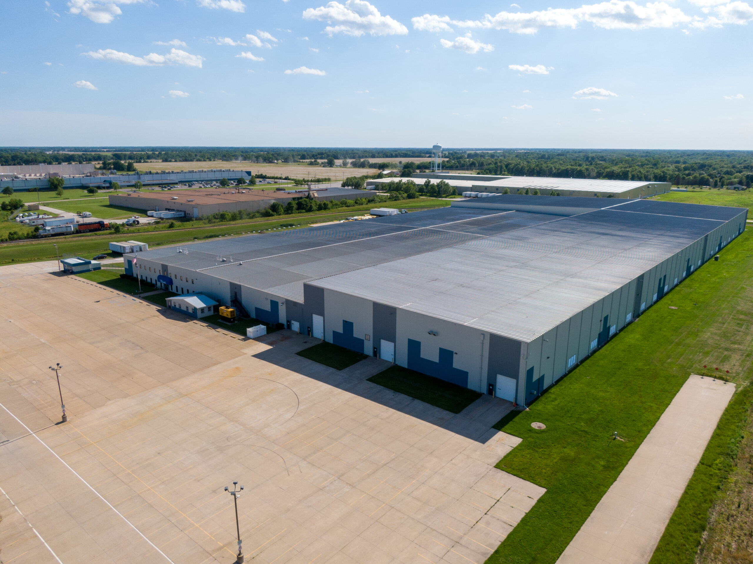 Exited Brookstone Distribution Center Box Equities