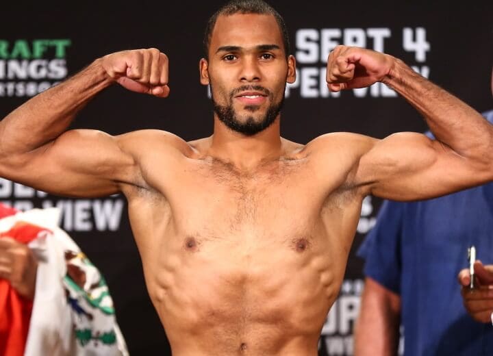 Edwin De Los Santos Boxing News