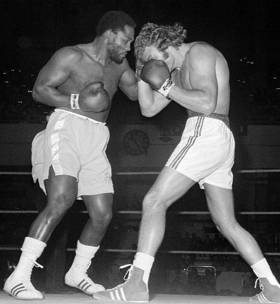Joe Frazier vs. Joe Bugner BoxRec