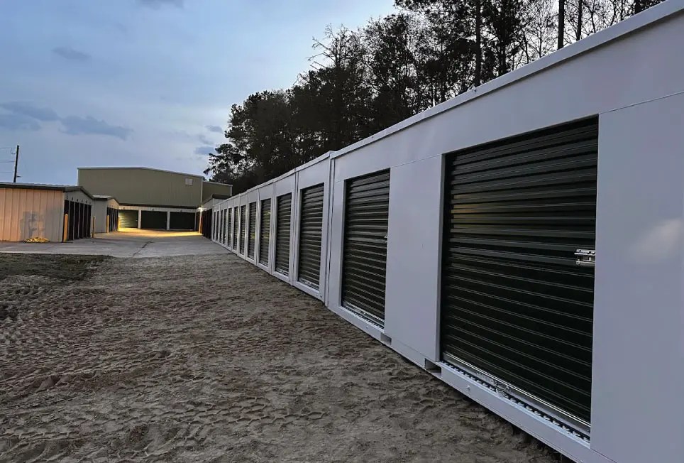 What is the Difference Between Traditional and Relocatable Storage