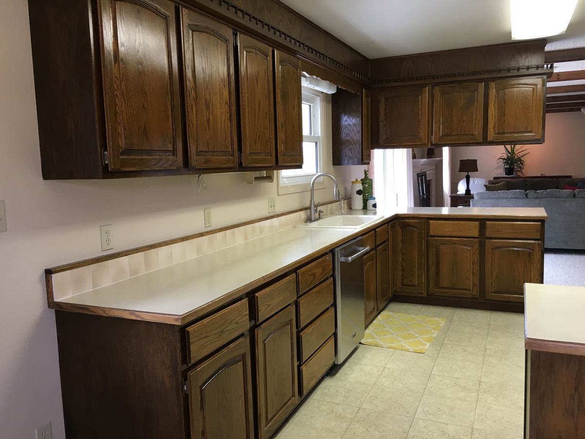 Gently used kitchen cupboard having 2 roomy drawers and 2 large compartments below the drawers. How To Sell Used Cabinets