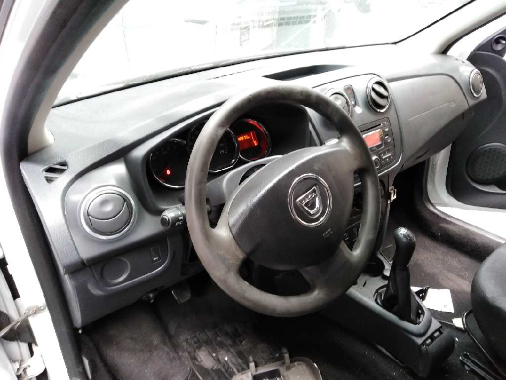 Tableau de bord DACIA SANDERO II 1.5 dCi 681002065R | B-Parts